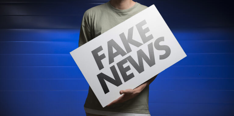 Come Riconoscere le Fake News: 5 Strategie Pratiche per Verificare le Fonti