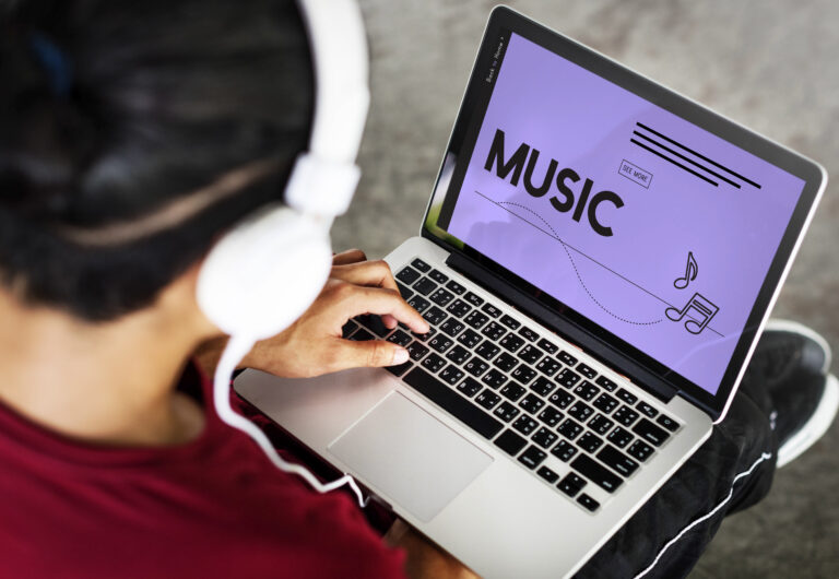 Streaming musicale in Italia 2026: confronto reale tra Spotify, Apple Music e YouTube Music con prezzi e qualità
