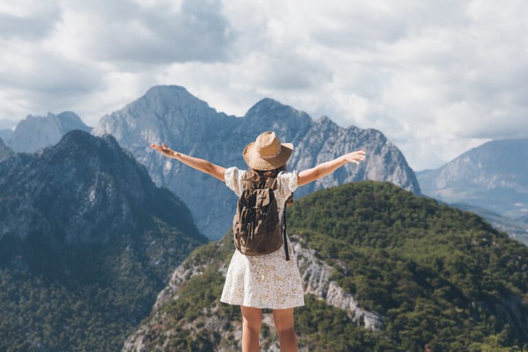 Viaggiare consapevolmente: 7 metodi per ridurre la dipendenza da smartphone